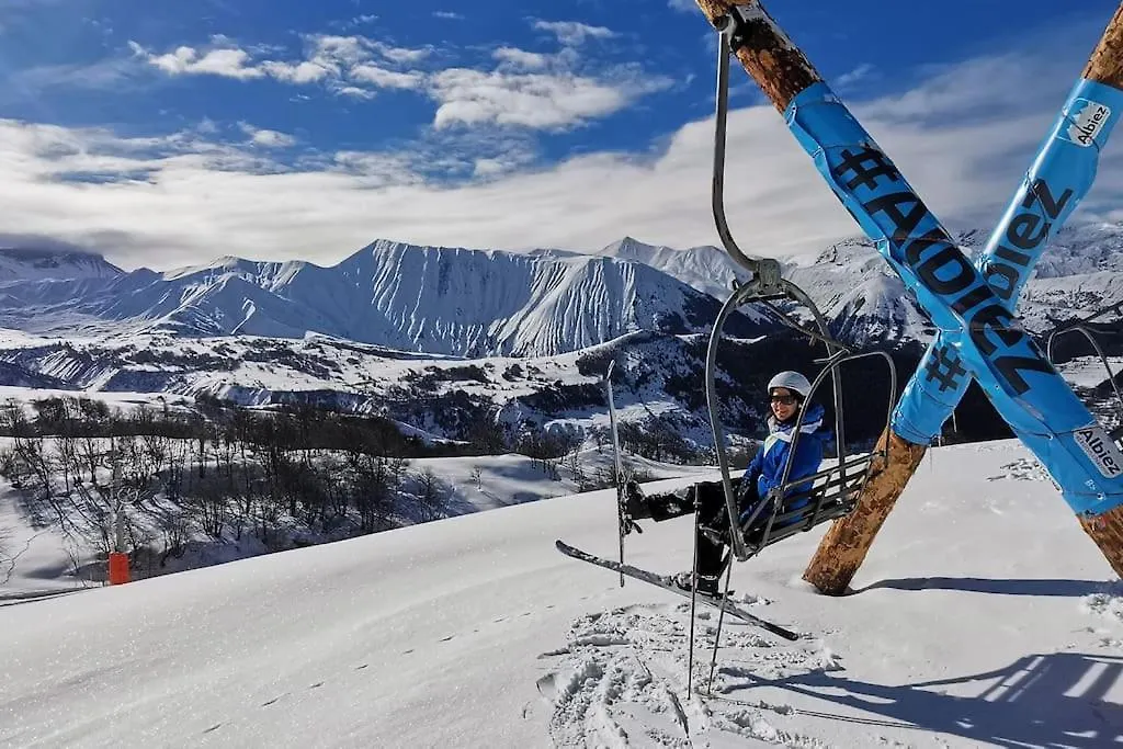 Апартаменты Joli F2 De 2 A 8 Places, 300M Centre Station Ski Альбье-Монрон Франция